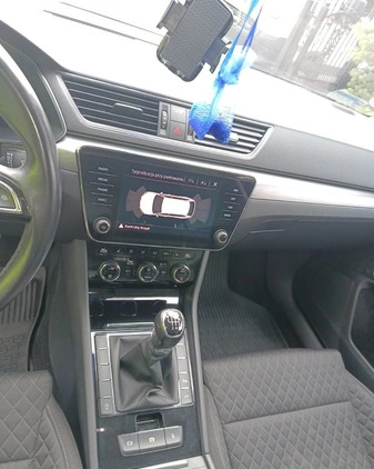Skoda Superb cena 93000 przebieg: 110000, rok produkcji 2019 z Brzeg małe 154